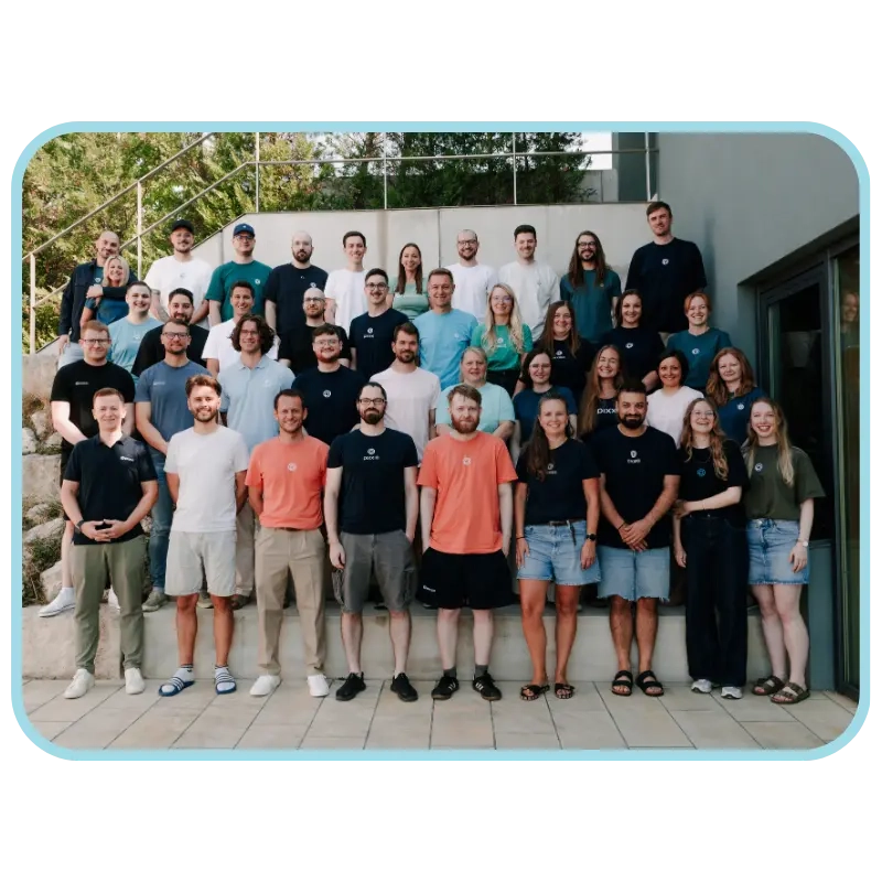 pixxio-team-gruppenfoto-2026
